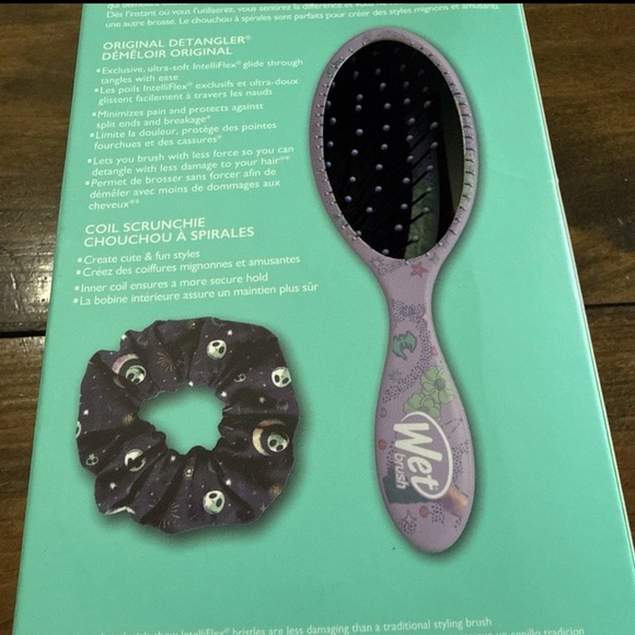 Disney The Nightmare Before Christmas Brush - Purple and Green - Picture 13 of 15